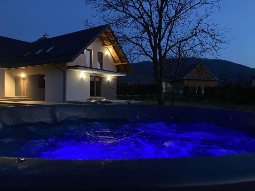 Agroturystyka U Podnoza Gory Cergowej ドゥクラ エクステリア 写真